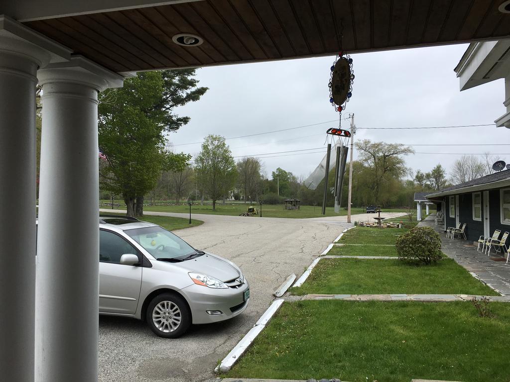 Weathervane Motel マンチェスター エクステリア 写真